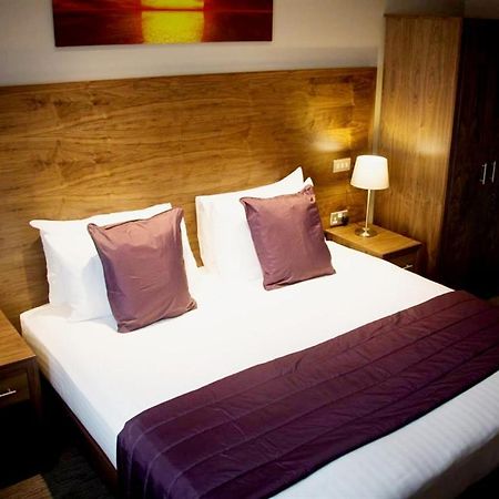 The White Hart Hotel Swindon Exterior foto