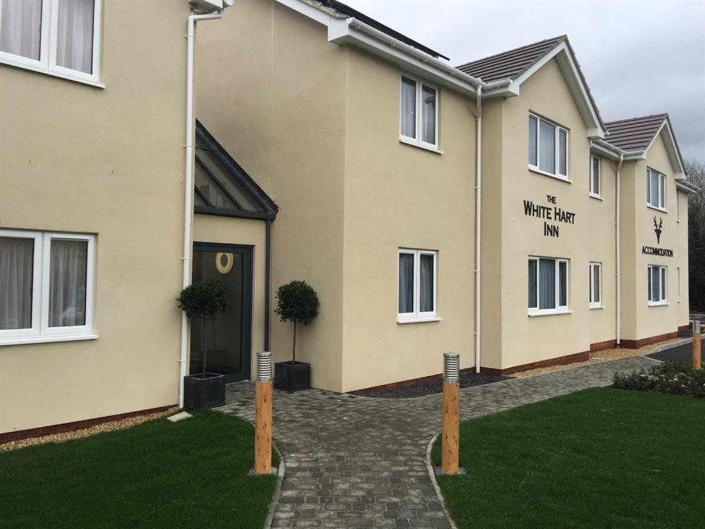 The White Hart Hotel Swindon Exterior foto