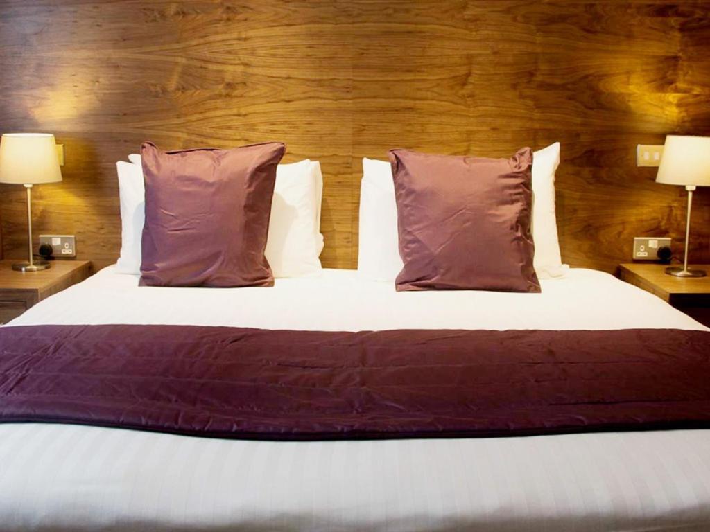 The White Hart Hotel Swindon Cameră foto